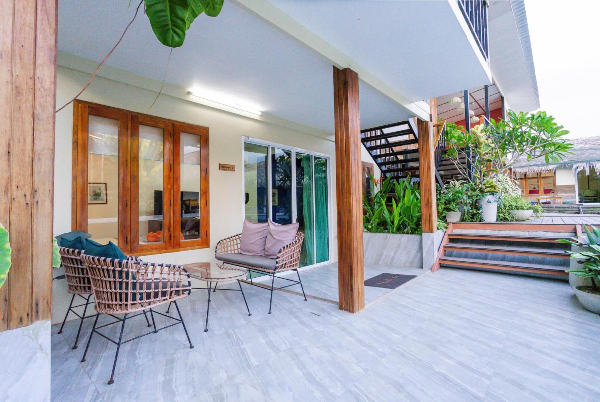 Varni Homestay Phatthalung Esterno foto
