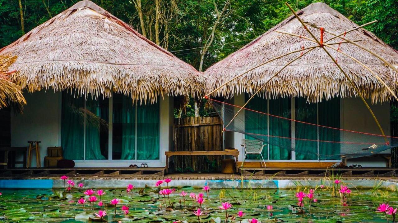 Varni Homestay Phatthalung Esterno foto